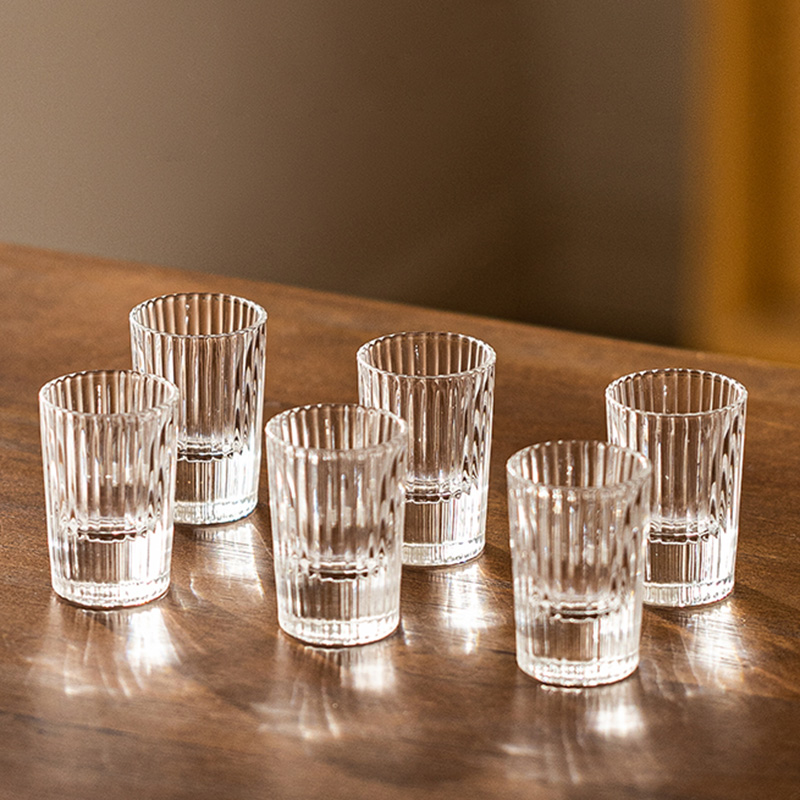 Old Fashioned Glass - ストライプの外国製ワイングラス,小容量の酒グラス,透明なブランドのウォッカカップ,パーティーバー専用,20ml, 6個セット