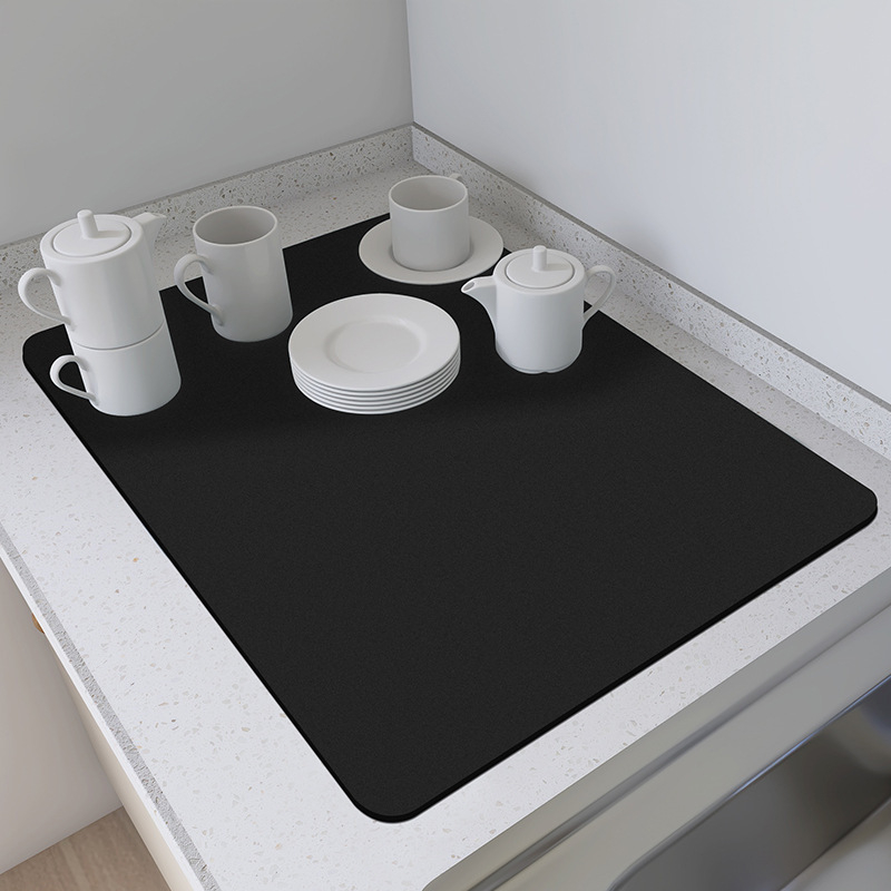 VIKAMA ミニマリストコーヒーマット ブラックスタイル  - Bar Mat Rubber のレビューと価格