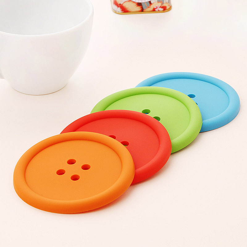 複数の色のシリコンカップマットかわいいカラフルなボタンカップ - Bar Mat Rubber のレビューと価格